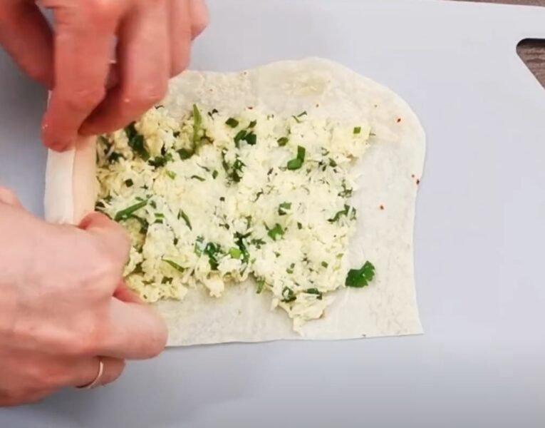Завтрак, ради которого я готова просыпаться рано утром. Вкусные трубочки на сковородке: быстро и вкусно