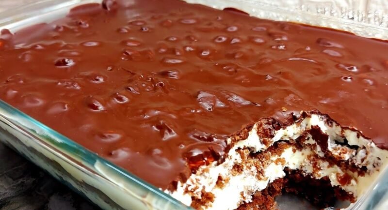 Пеку пока закипает чайник. Торт "Десятиминутка" - невероятно вкусно и просто