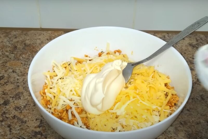 Из тонкого лаваша необыкновенная вкуснятина. Сытные блинчики за 25 минут