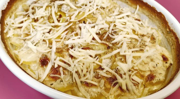 Картошка по-французски на ужин. Простая и сытная запеканка: рецепт Гратена Дофинуа