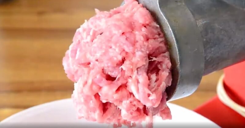 Деньги на колбасу больше не трачу. Рецепт вкусной ветчины "По домашнему"