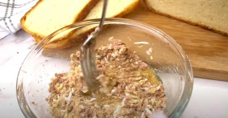 Беру банку консервы и яйцо. Вкусный рецепт паштета: намазка на хлеб