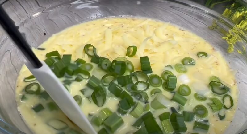 Всего 4 ингредиента, но как вкусно. Простое блюдо: летом готовлю на завтрак через день