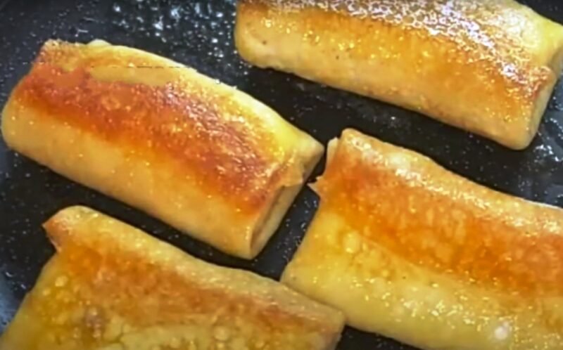 Блинчики на кефире с творогом. Нежные, вкусные и ароматные: очень нравятся детям