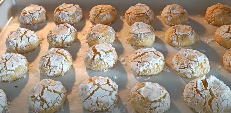 Печенье из манки: быстрый и недорогой рецепт. Нежный десерт из простых ингредиентов