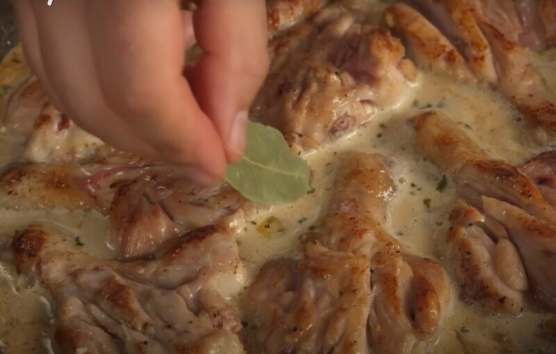 Настолько вкусно, что готовлю каждый день. Беру 8 куриных ножек: рецепт, который понравится каждому