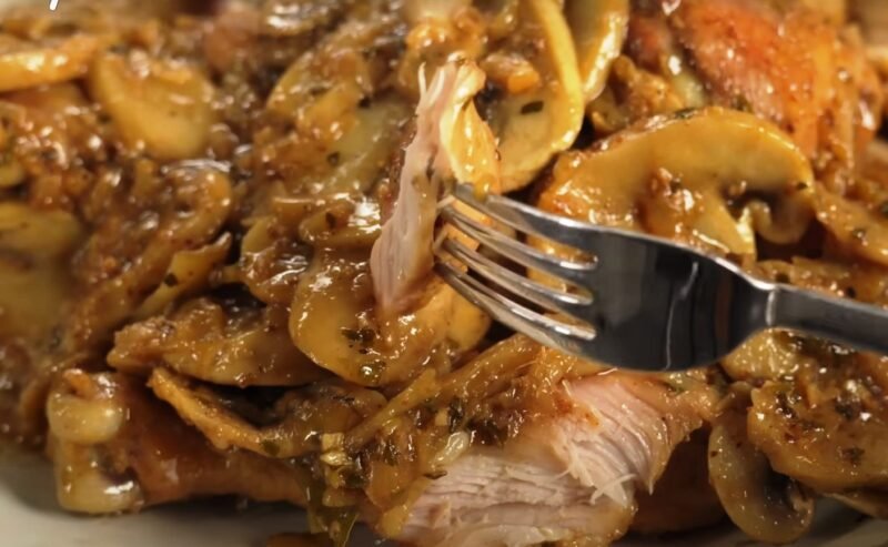 Настолько вкусно, что готовлю каждый день. Беру 8 куриных ножек: рецепт, который понравится каждому