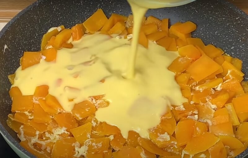 Нежнейшая запеканка из тыквы: без муки на сковороде. Вкусно, быстро и полезно