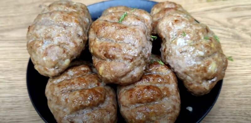 Нереально вкусные и сочные. "Кремлёвские" котлеты: рецепт на всю семью