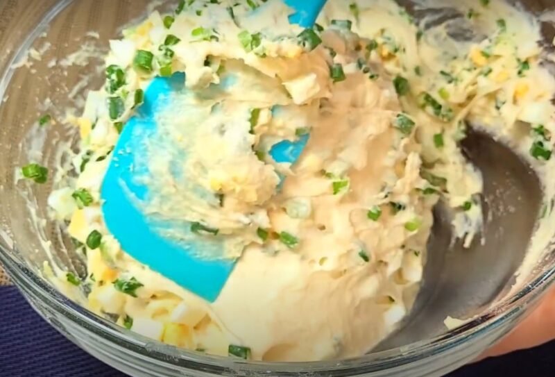 Очень ленивые пирожки "Пятиминутки". Вся семья сказала, что так вкуснее