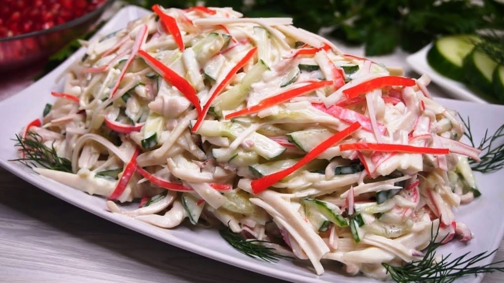 Какой же он вкусный салат «Мечта». За рецепт спасибо сестренке