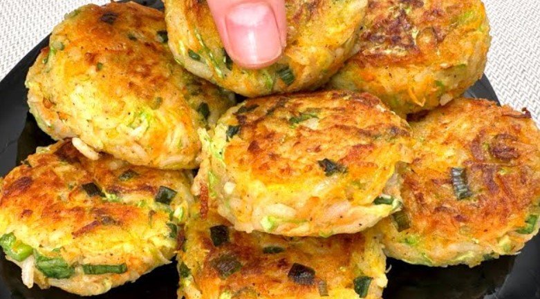 Кабачки с рисом вкуснее мяса. Простой рецепт: нежные и сочные котлетки