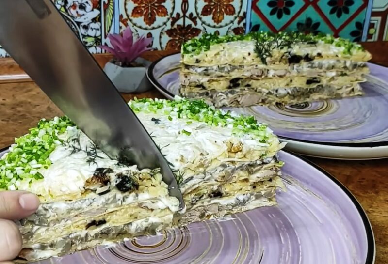 Закусочный “Наполеон” с тремя видами начинок: мой фаворит к праздничному столу!