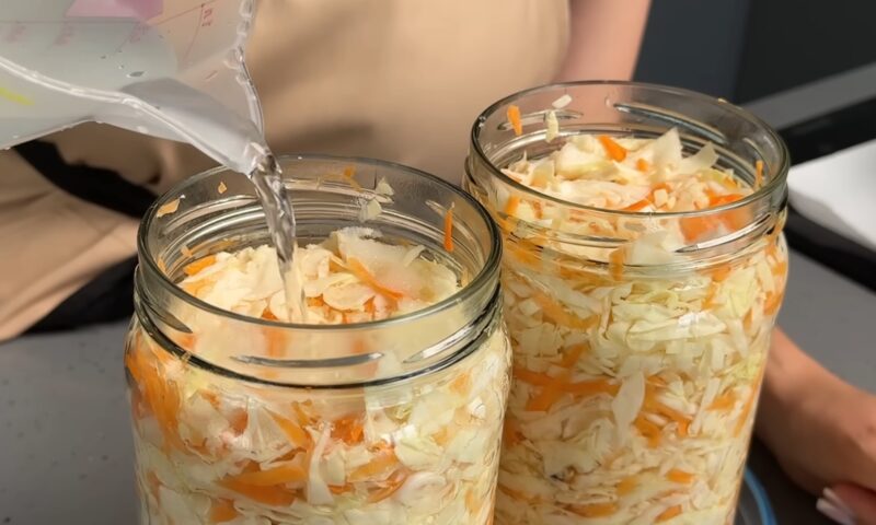 Хрустящая и очень вкусная! Квашеная капуста "3 дня и готово" - простейший рецепт, который получится у всех