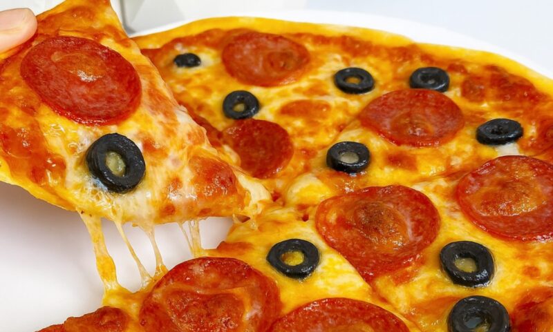 Готовится быстрее, чем доставляют! Сочная пицца за 15 минут: без дрожжей, яиц и раскатки